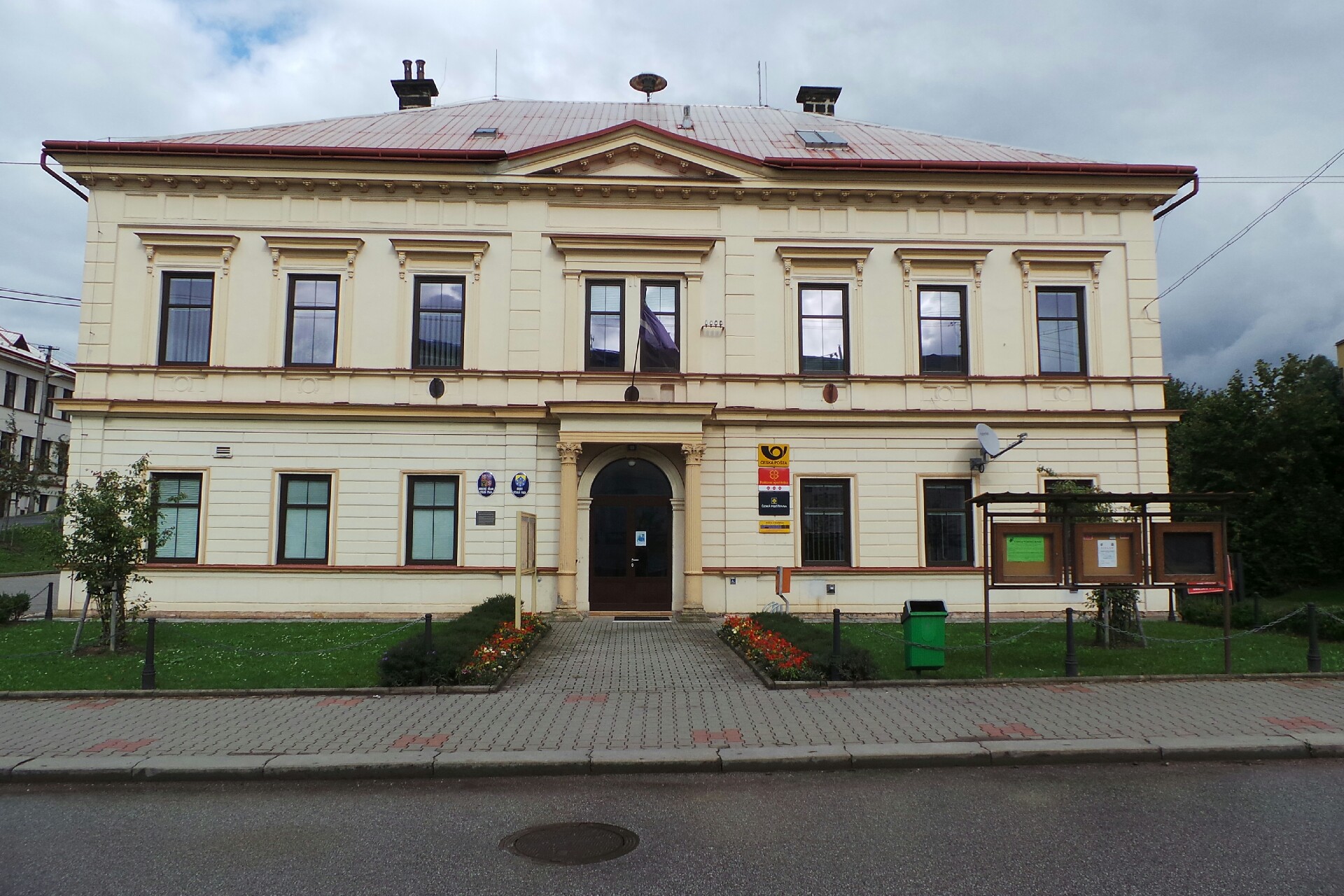 Stará Paka - obecní úřad