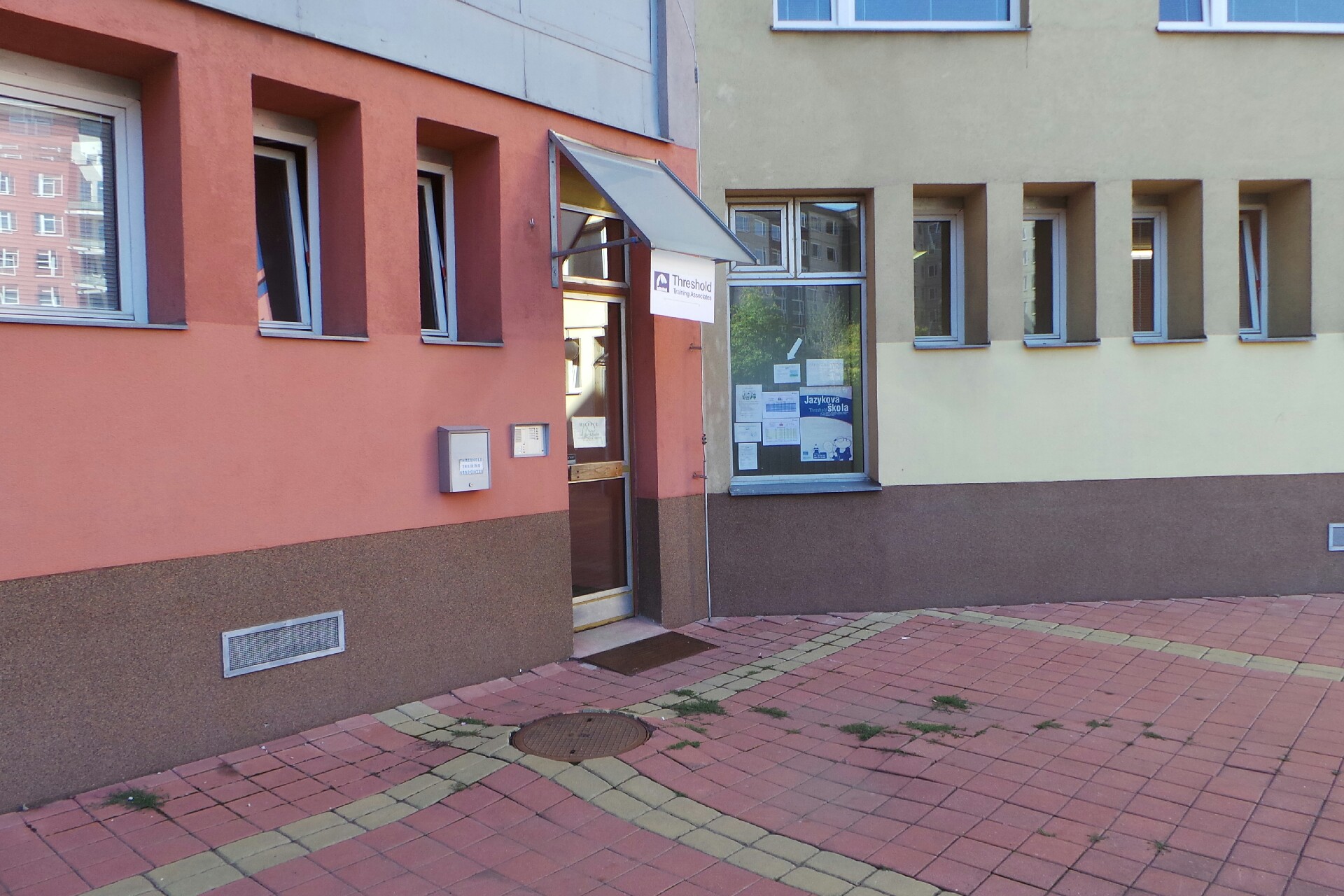 Language and Training, s.r.o.