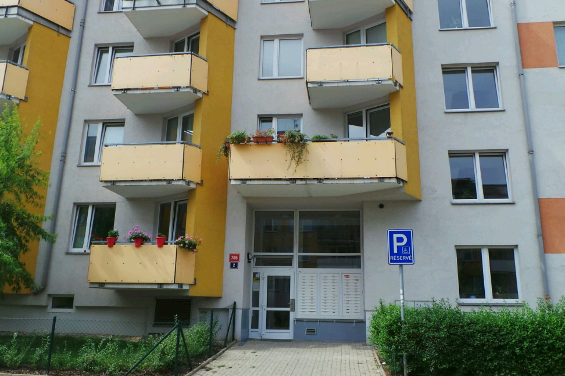 WERES Prace, s.r.o.