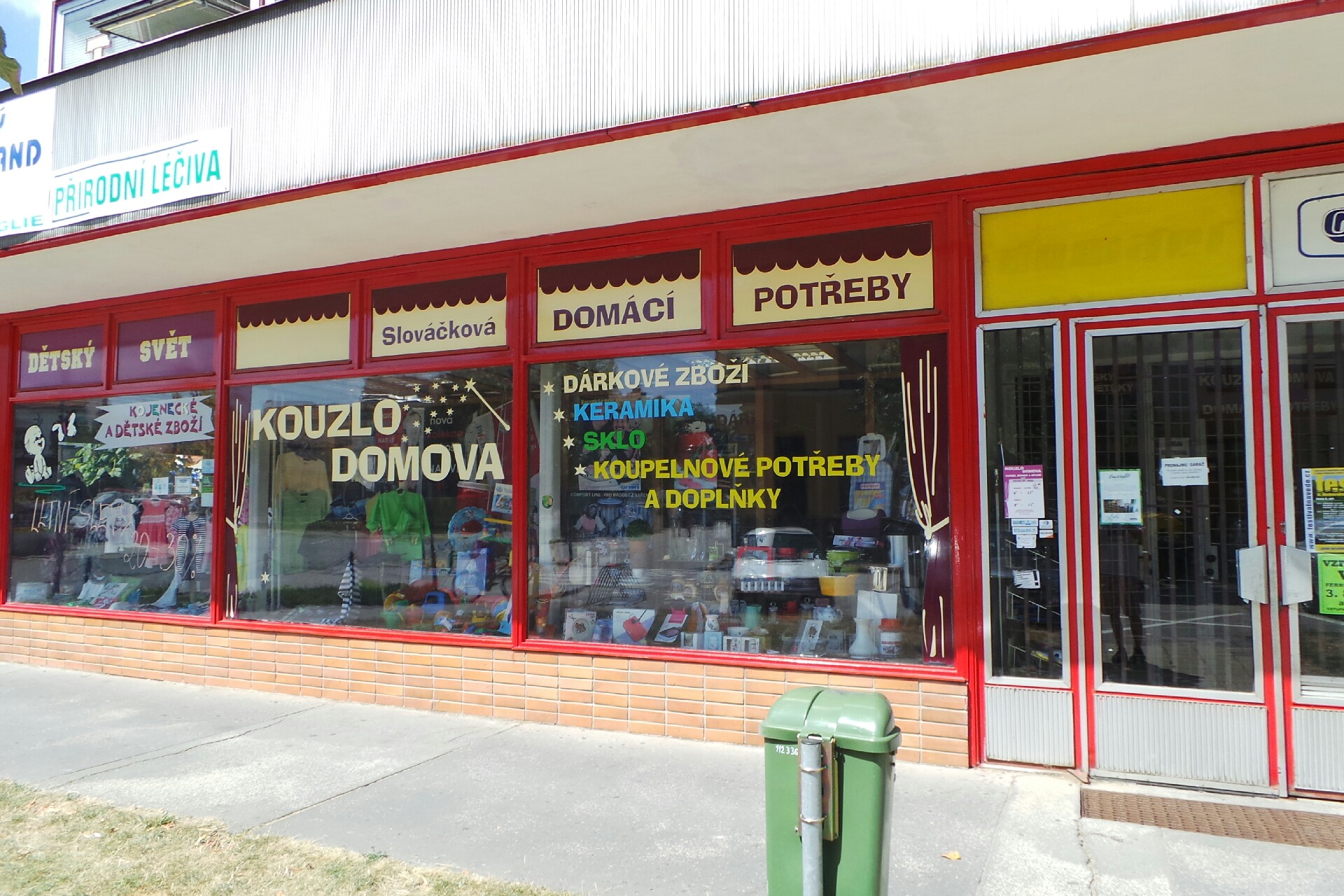 KOUZLO DOMOVA