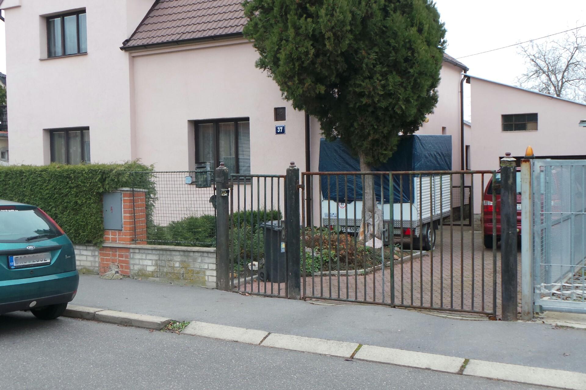 Českomoravský svaz chovatelů poštovních holubů - Místní spolek 0111 Praha-Libuš