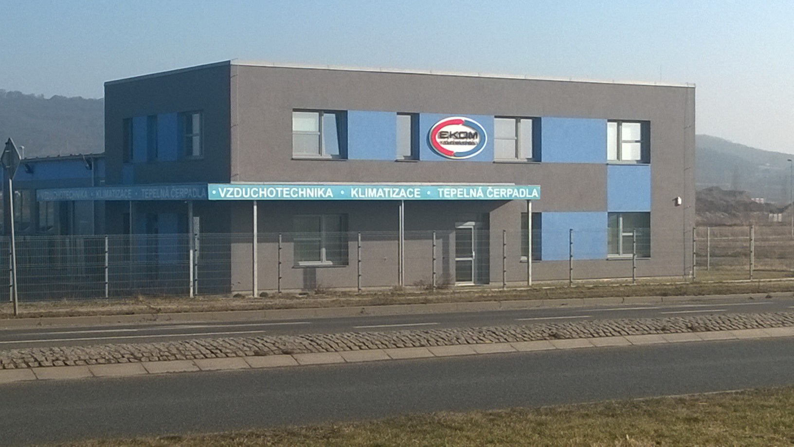 EKOM-VZDUCHOTECHNIKA s.r.o. foto 2