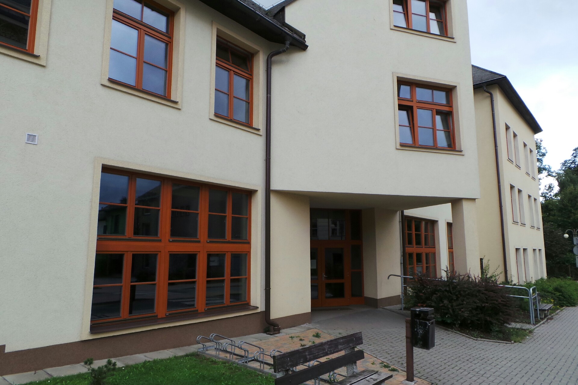 Základní škola a Mateřská škola, Jilemnice, Komenského 103