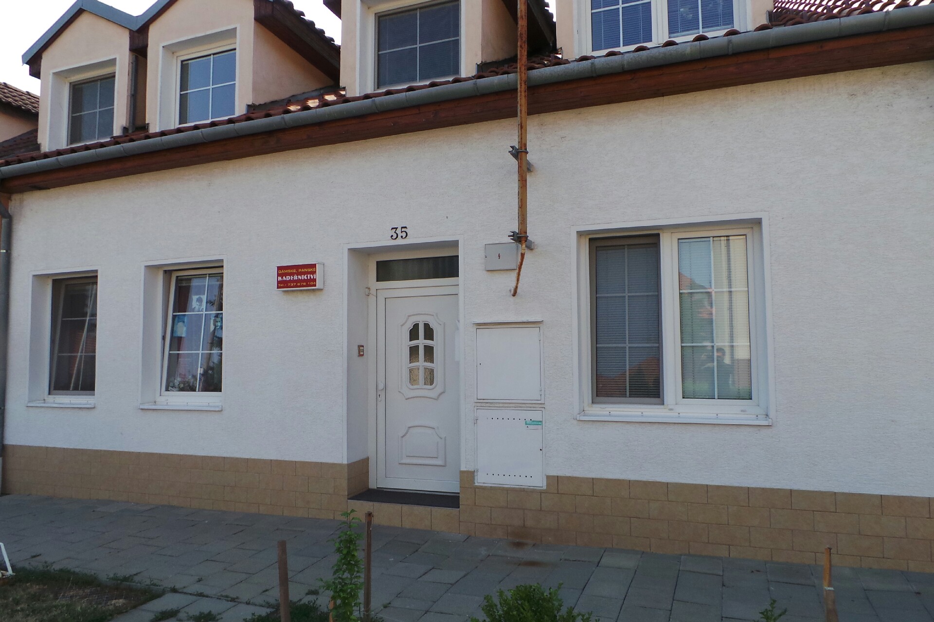 Vlasta Přecechtělová - Kadeřnictví