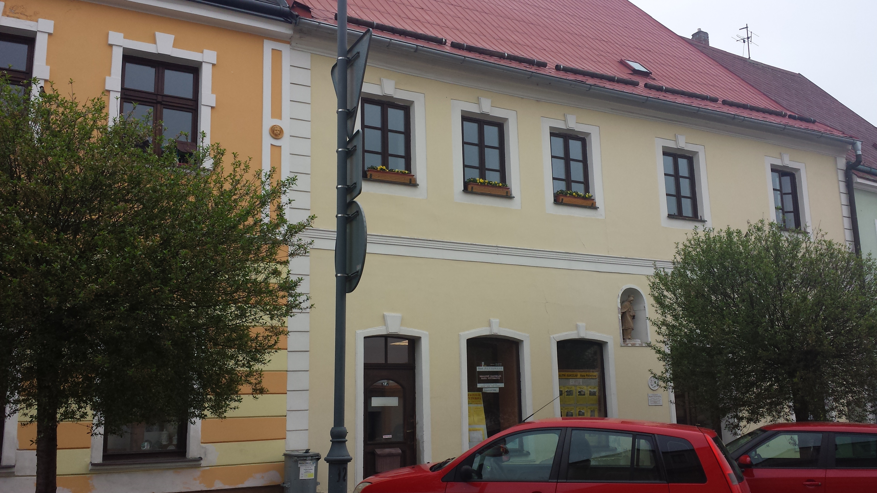 Realitní kancelář Hana Putyerová