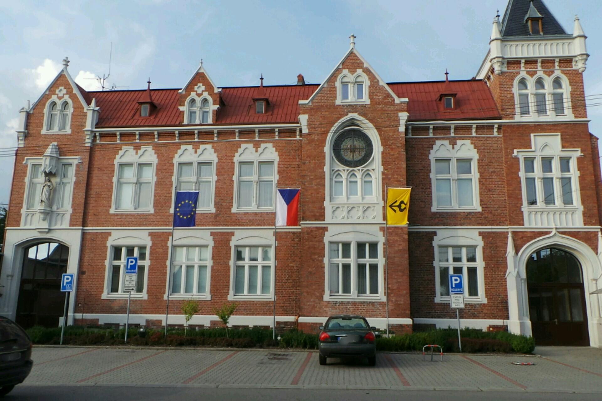 MÚ Kravaře - Odbor místního hospodářství a investiční výstavby