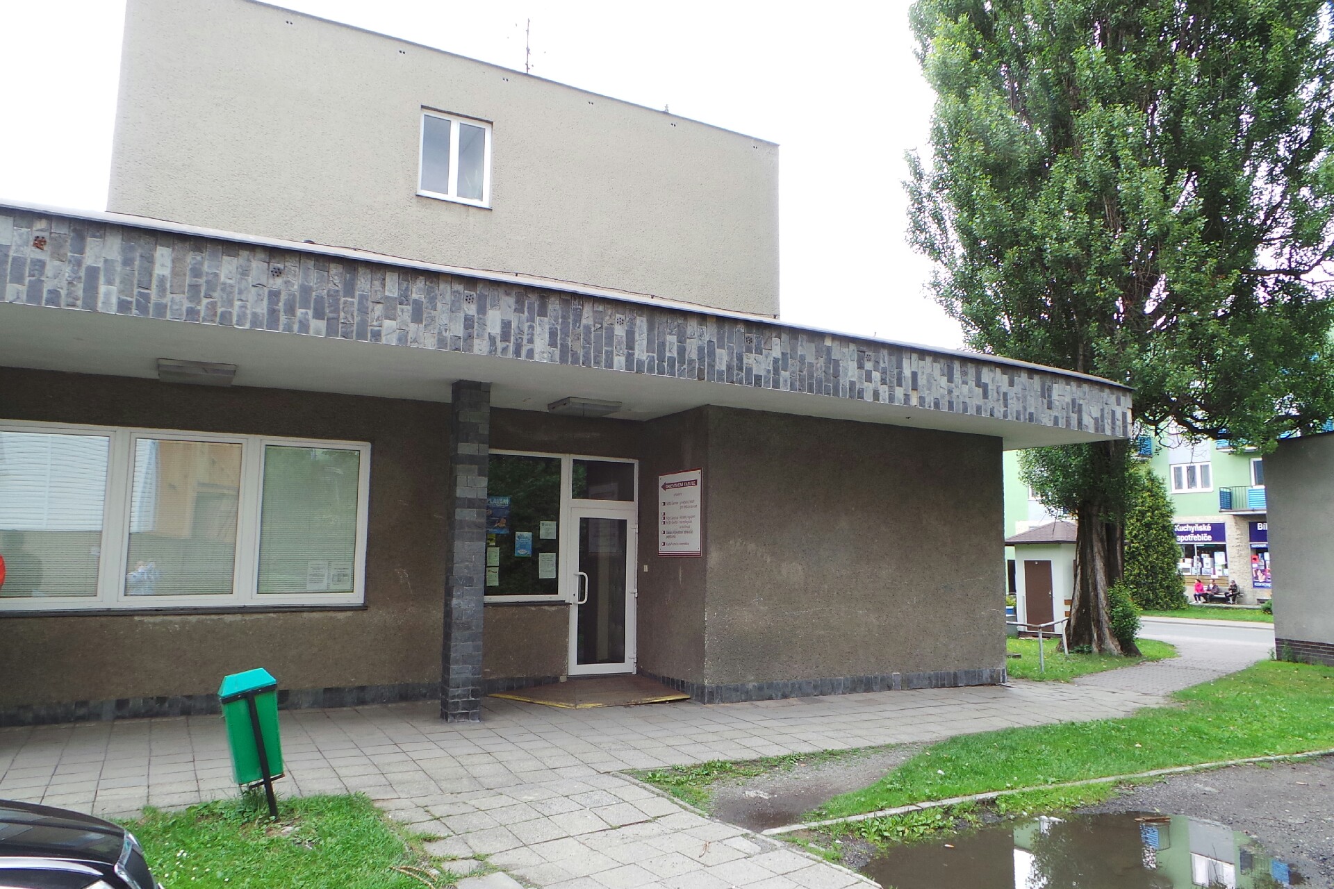 Mgr. Zdenka Lakomá - CENTRUM LINIE