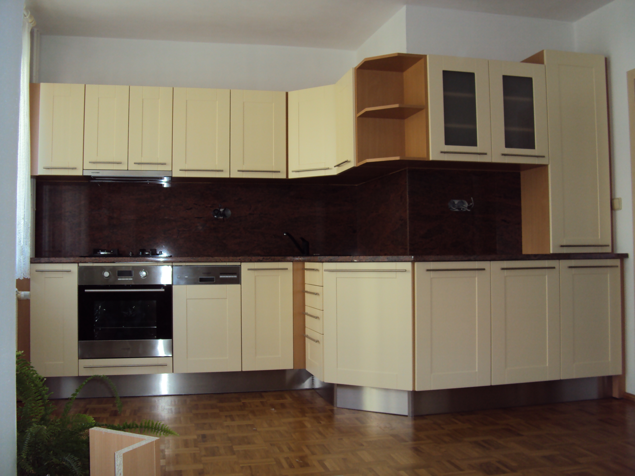 Truhlářství a Autodoprava Oupěcha foto 4