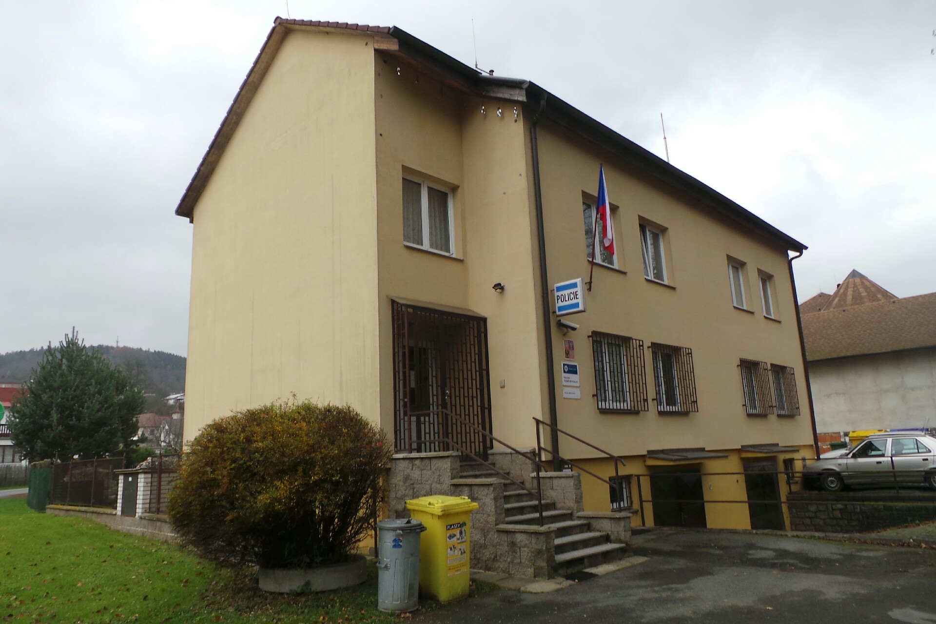 Policie ČR - Obvodní oddělení Sázava foto 2