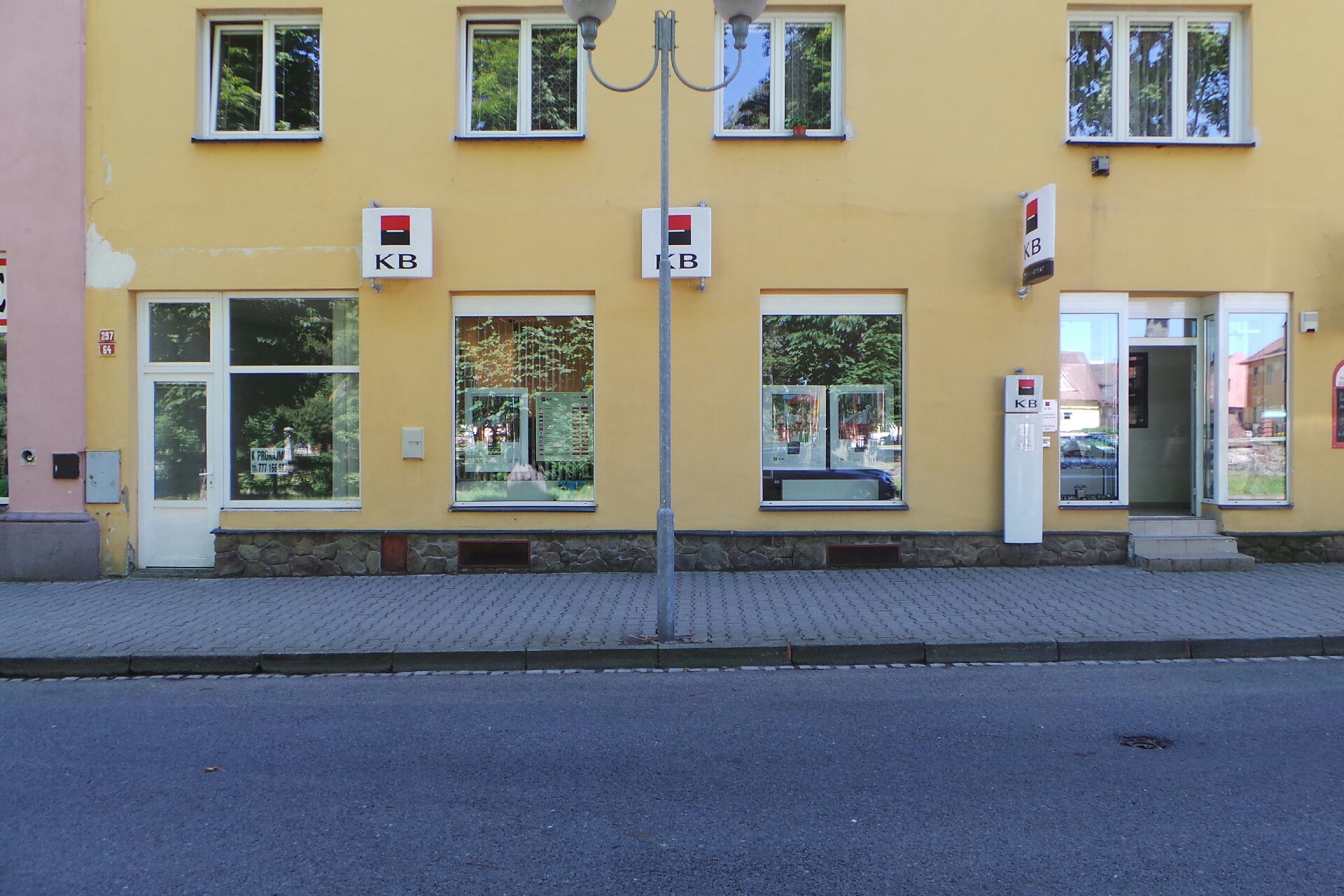 Bankomat Komerční banky