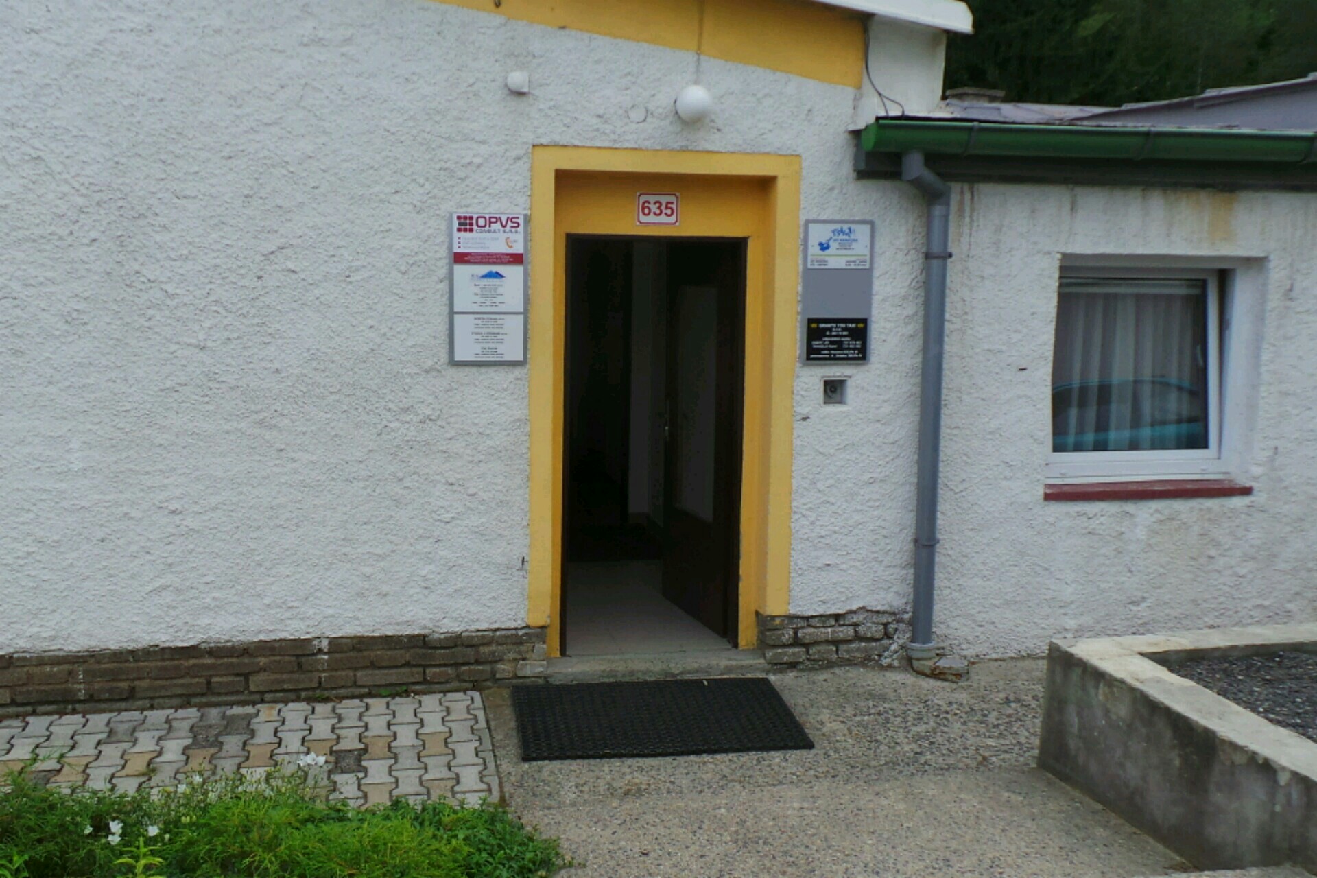 OPVS consult, s.r.o.