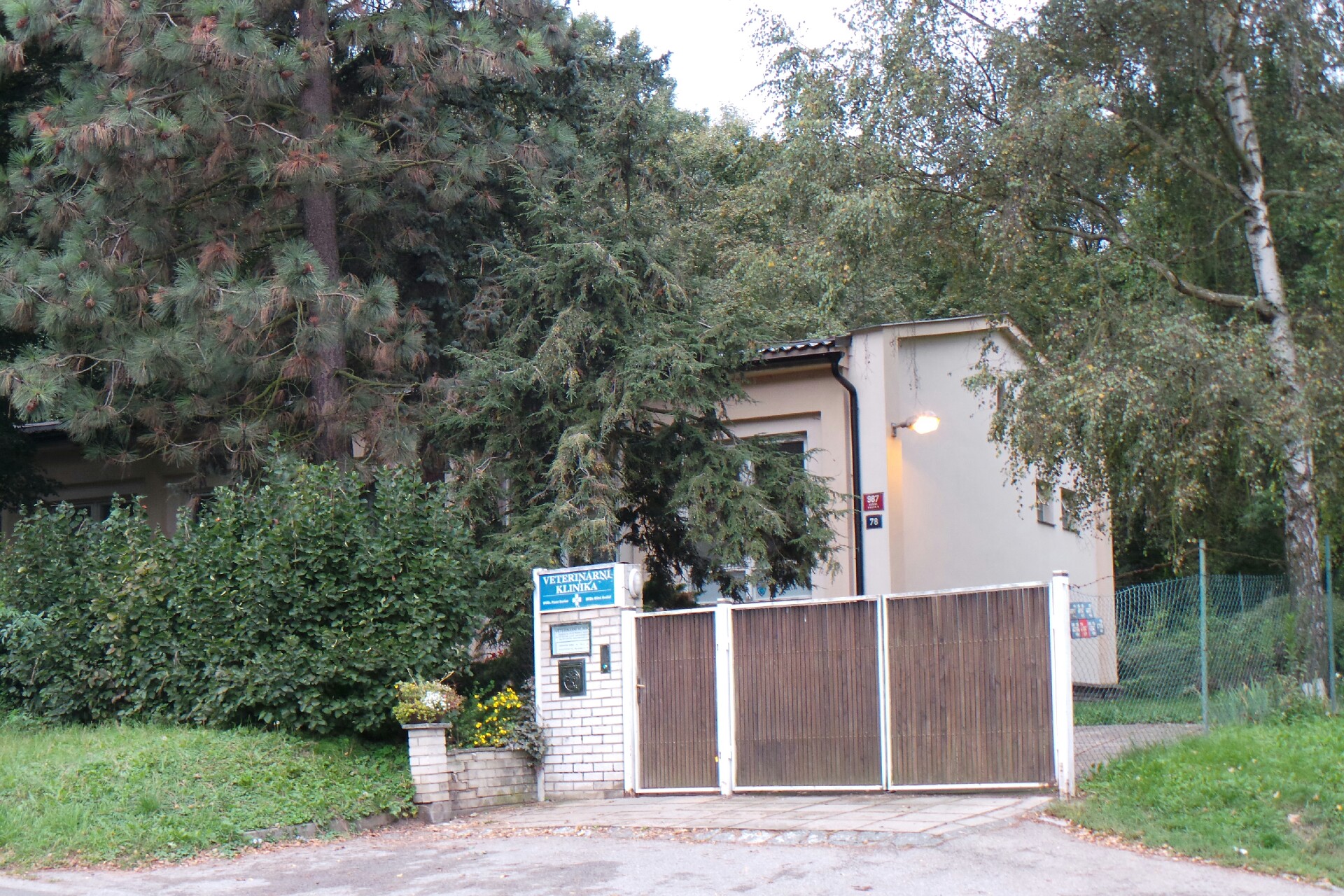 Veterinární klinika - MVDr. Pavel Santar, MVDr. Miloš Sedlář