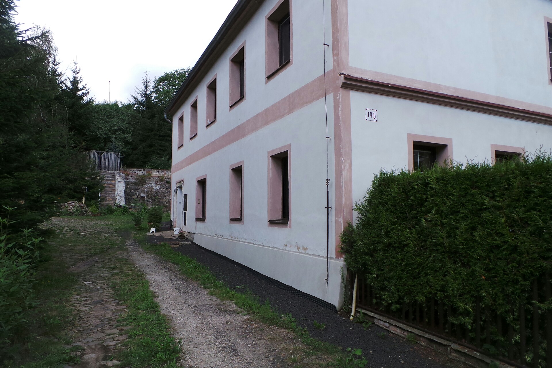 Metal-stone-design - David Meloun