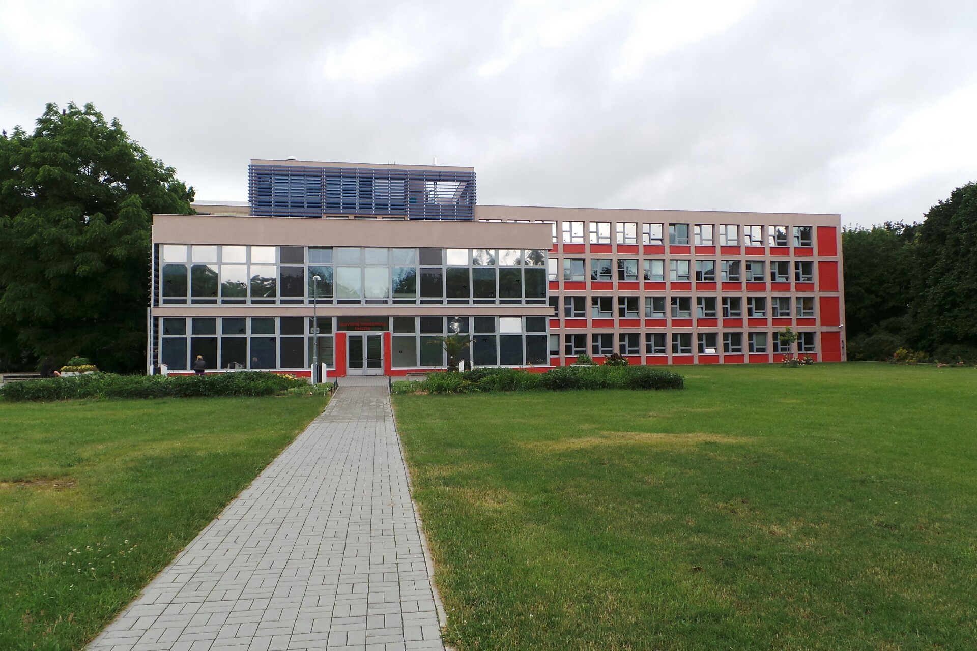 ČZU - Katedra řízení Provozně ekonomické fakulty