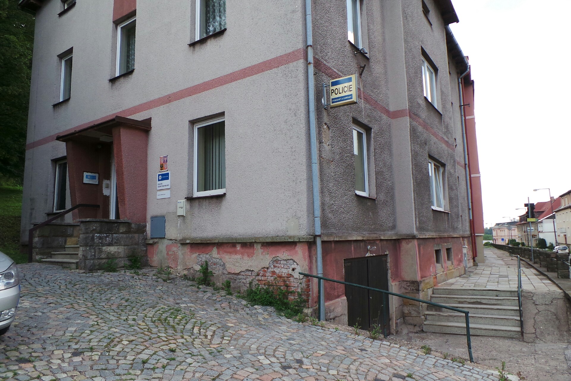 Policie ČR - Obvodní oddělení Žacléř foto 2