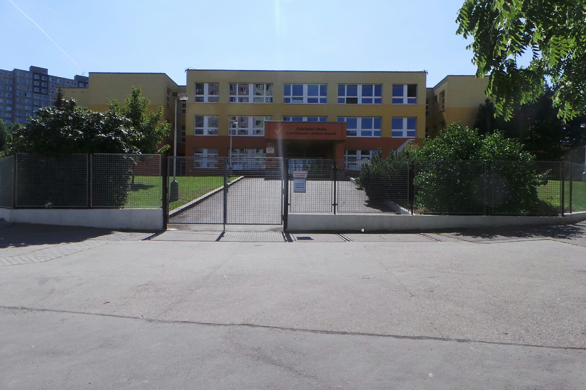 ZŠ s rozšířenou výukou jazyků Praha 13, Bronzová