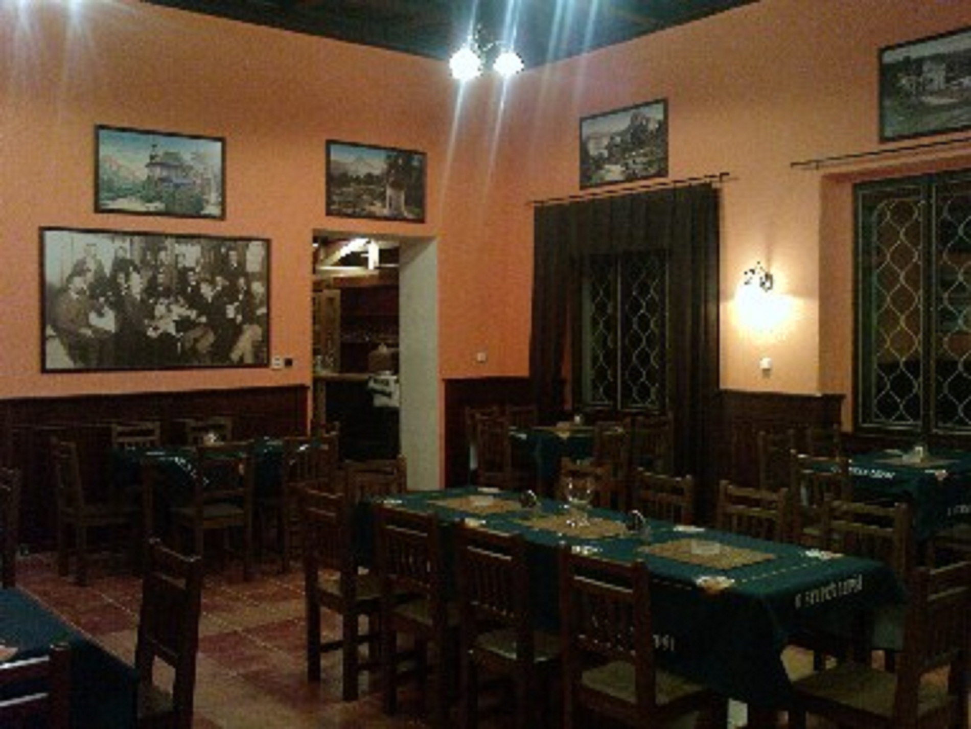 Restaurace U Kádi foto 3