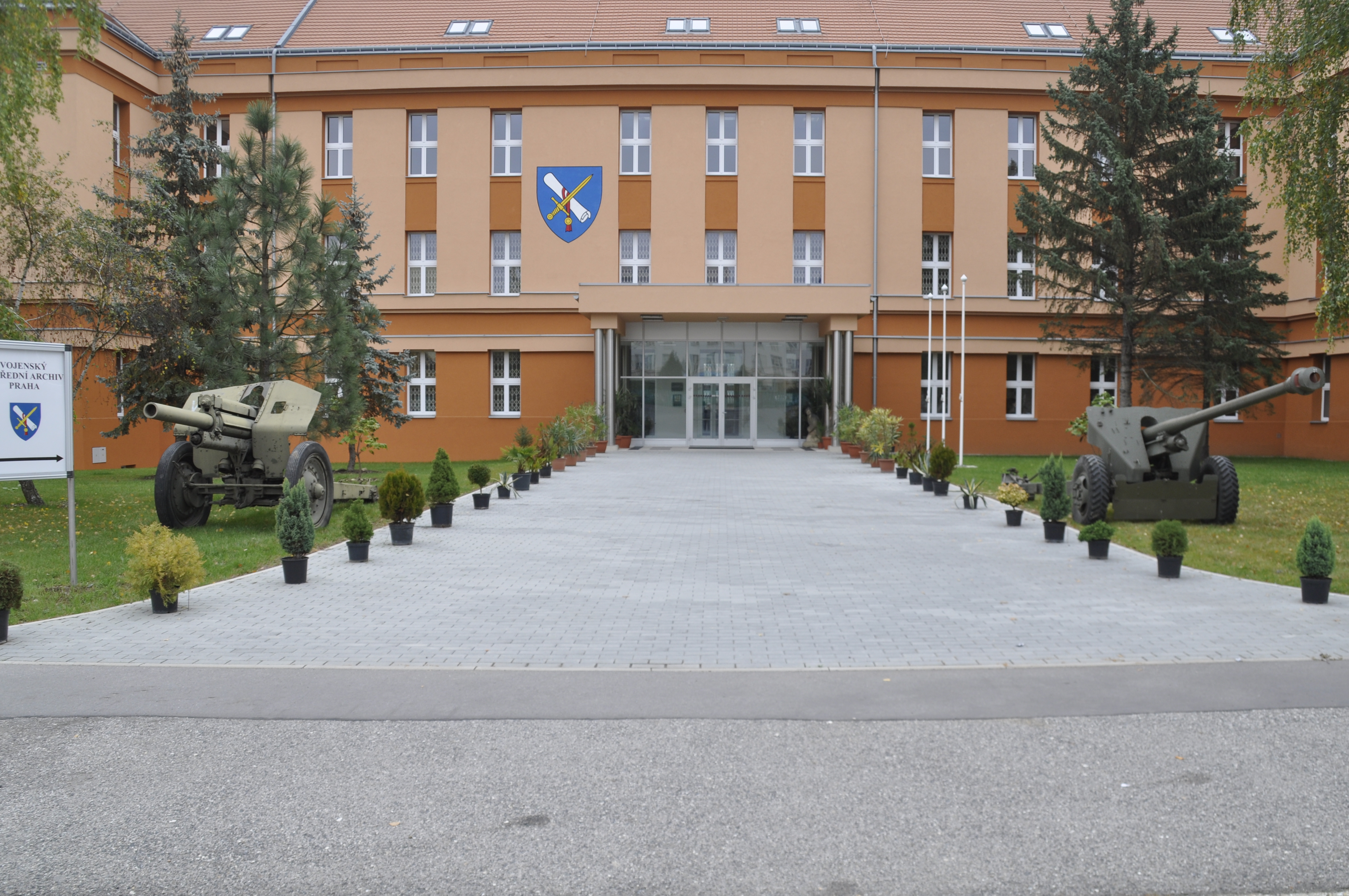 Vojenský ústřední archiv