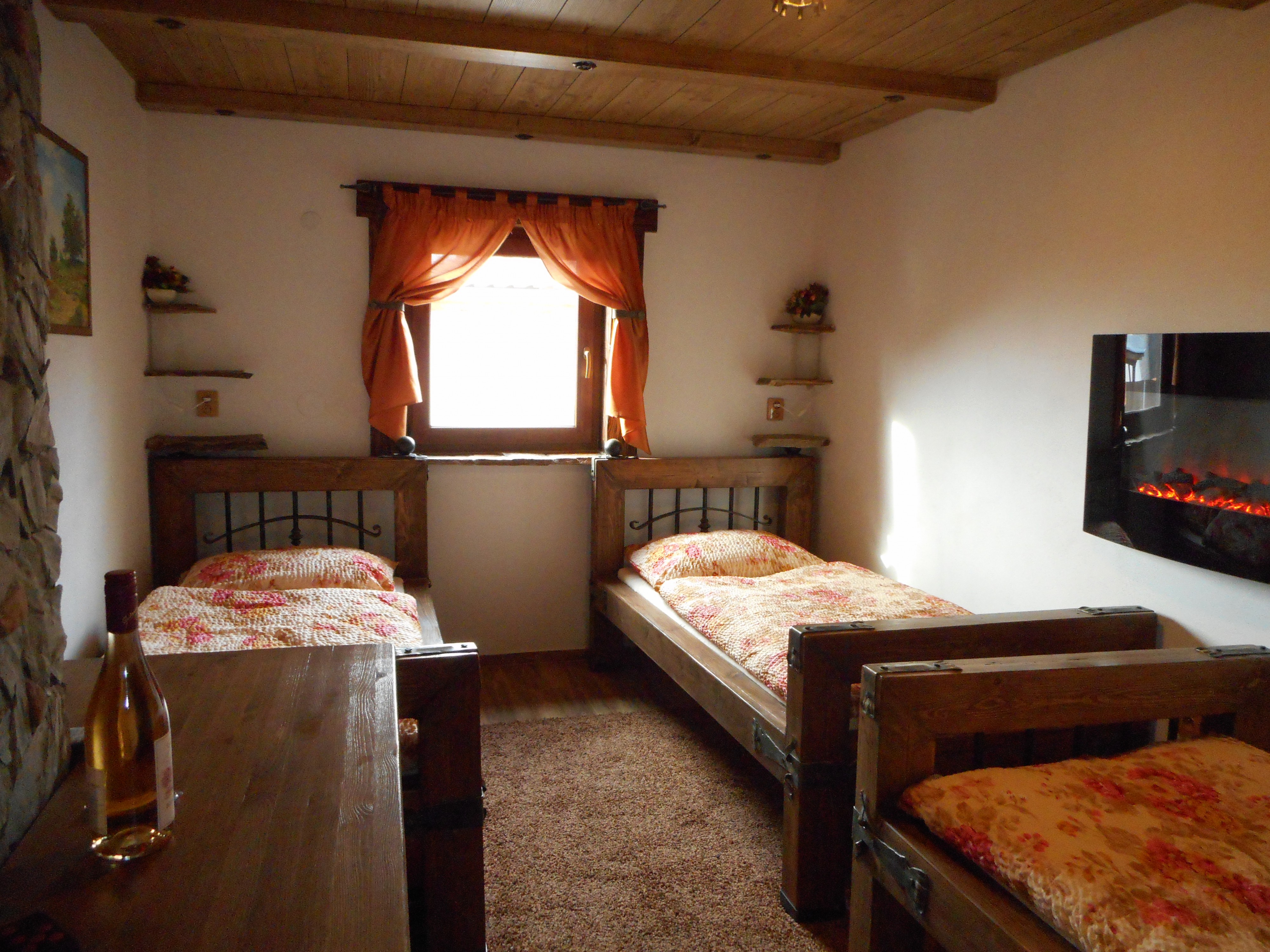 Ubytování POD VĚŽÍ V ZAJEČÍ foto 3