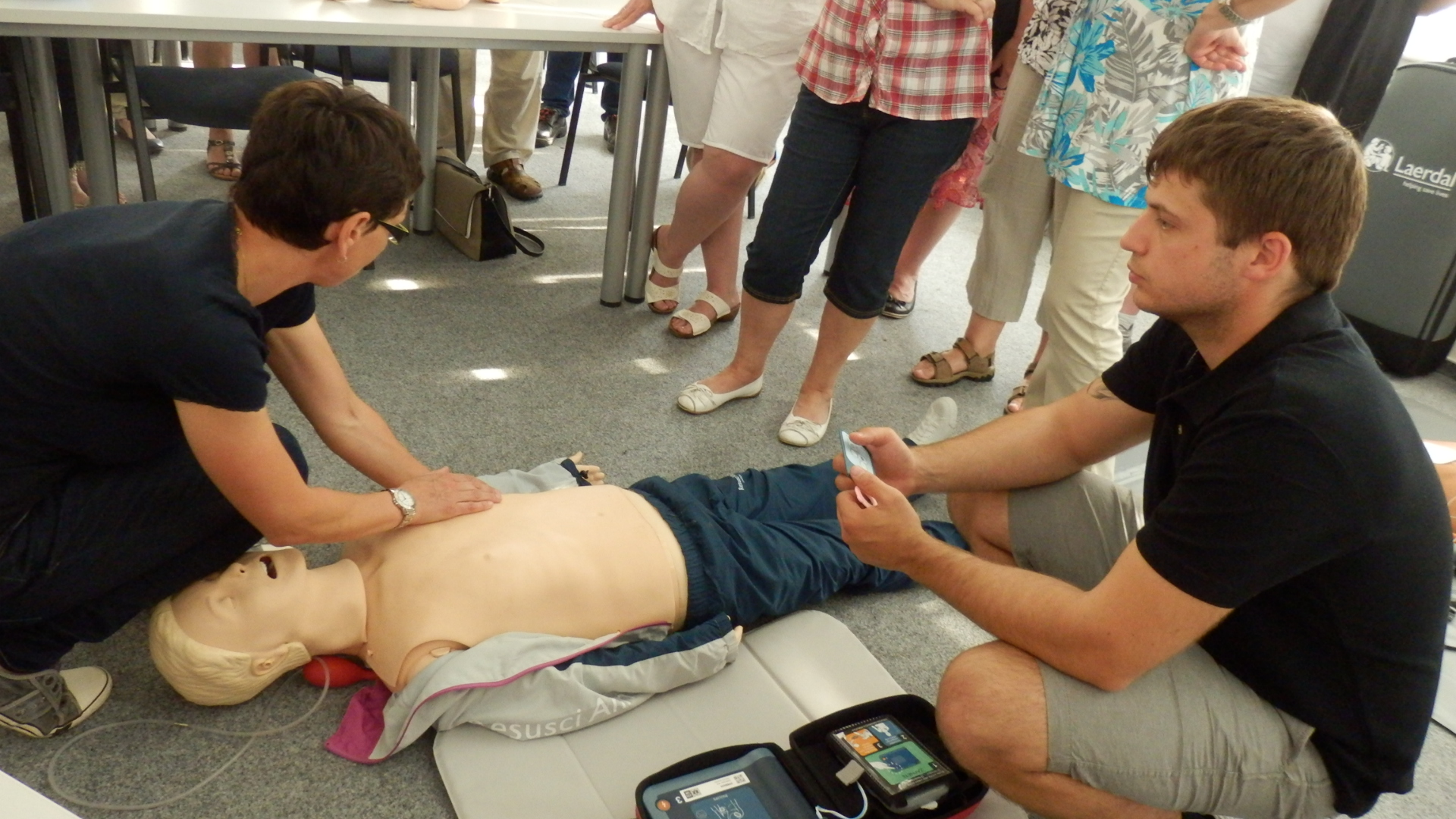FIRST-AID foto 2