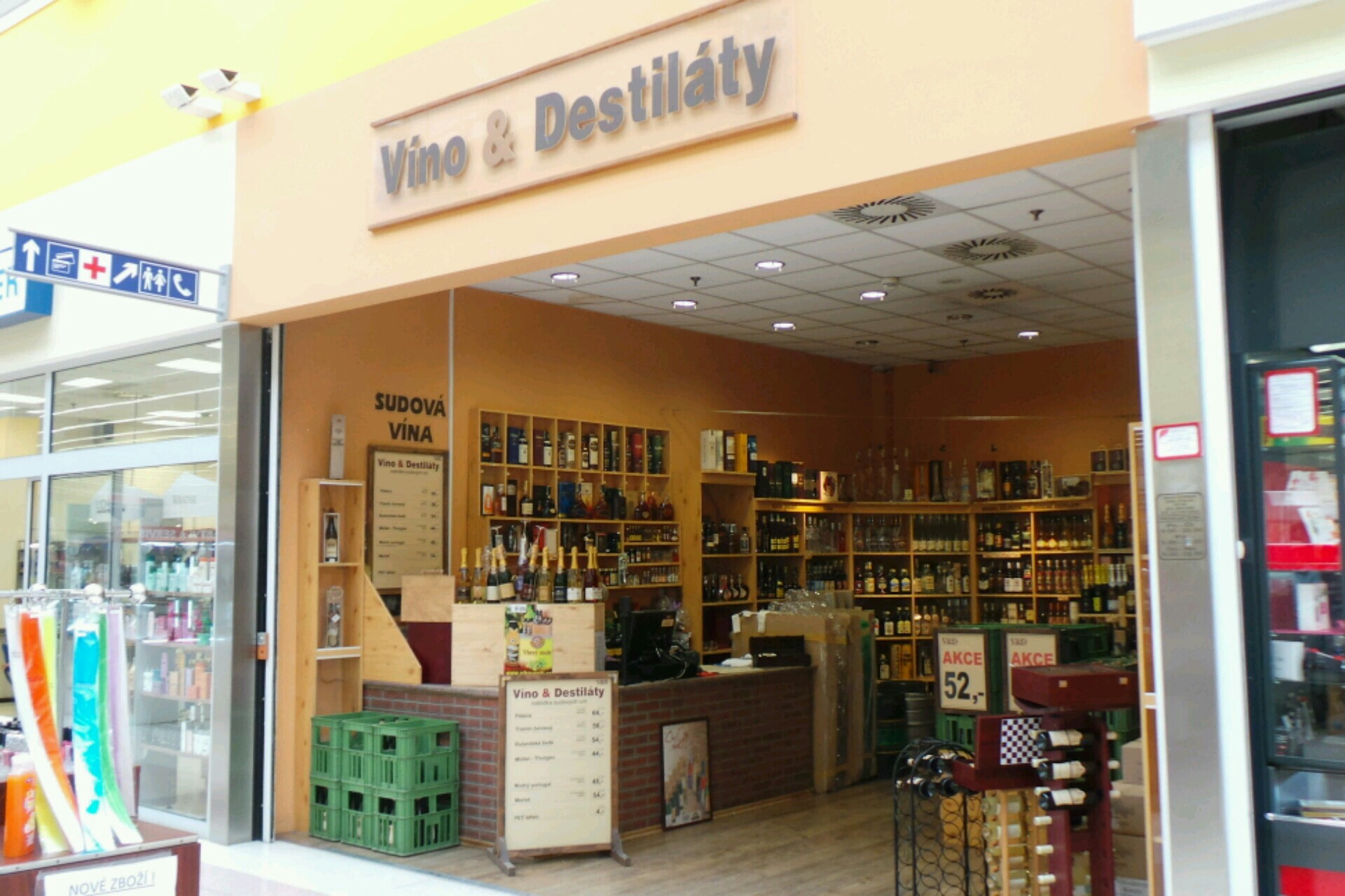 Víno & Destiláty - Robert Schwan