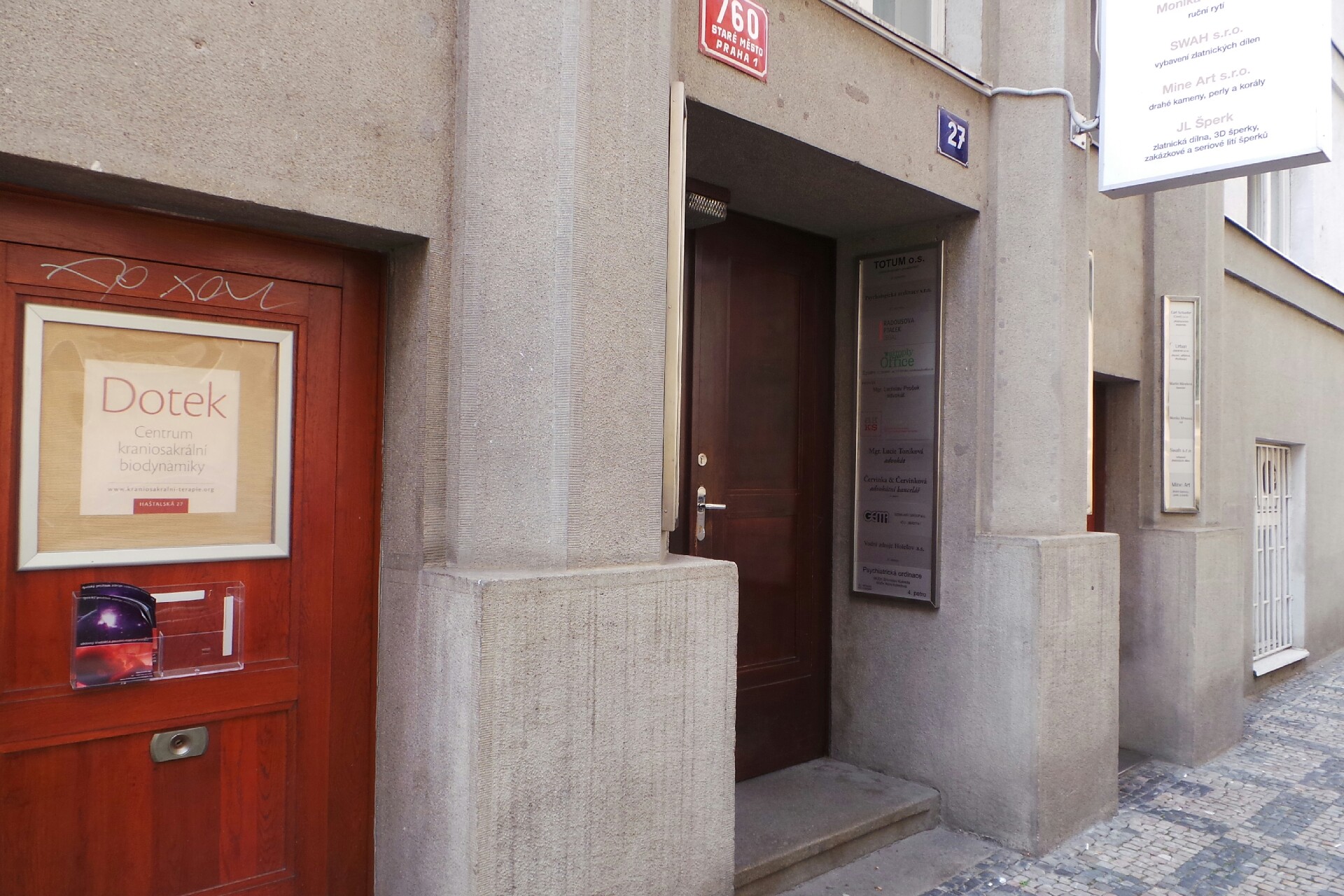 LADISLAV URBAN Ag, s.r.o.