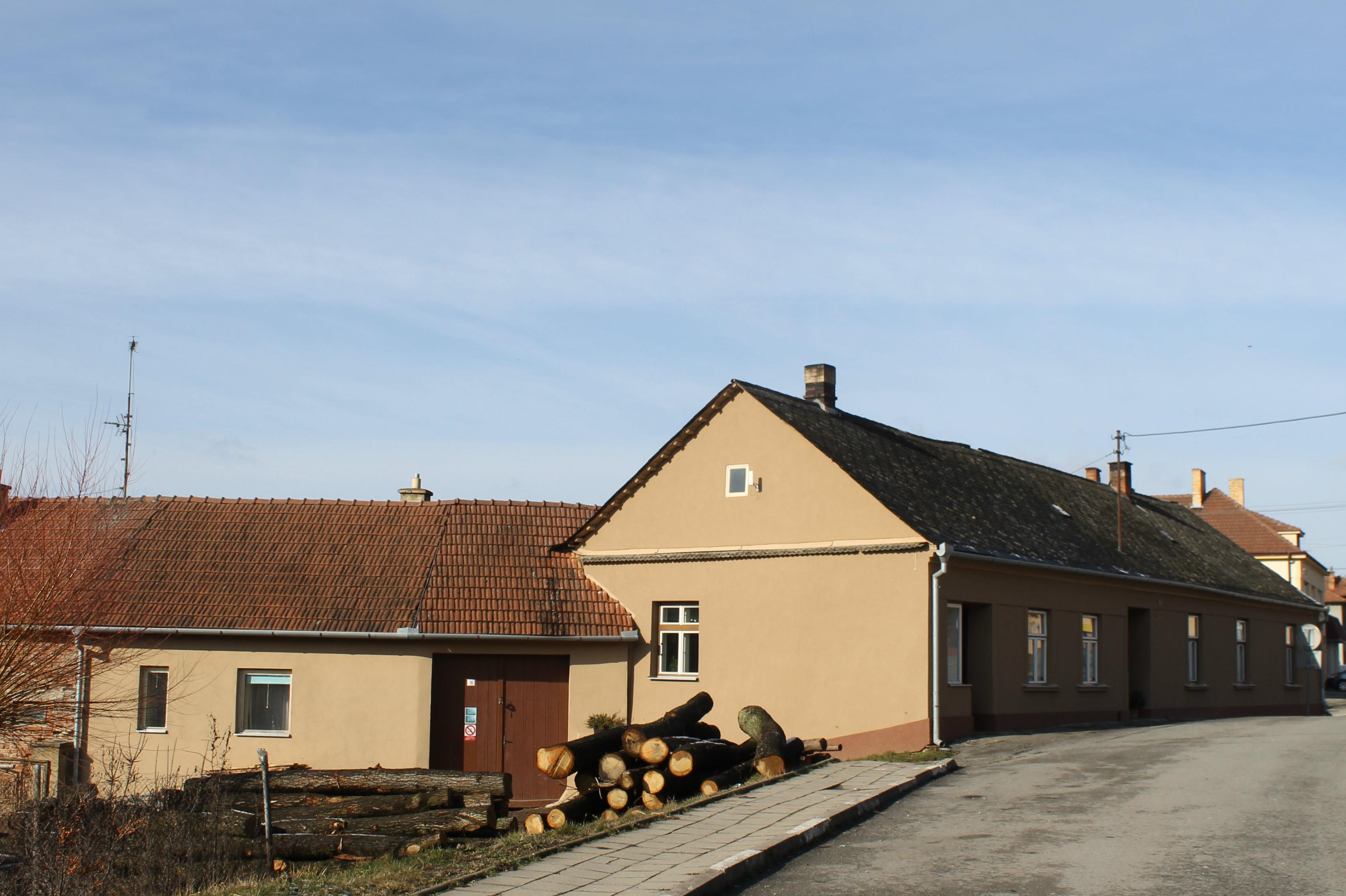 Dušan Frýdl - stavební řezivo