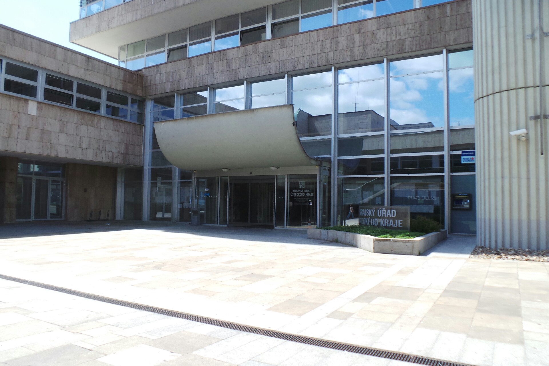Krajský úřad Ústeckého kraje - Odbor školství, mládeže a tělovýchovy