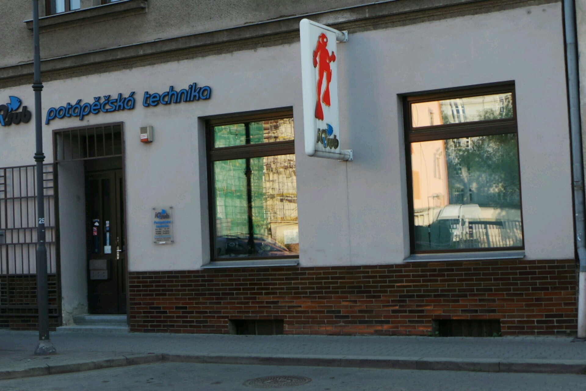 IQsub potápěčská technika