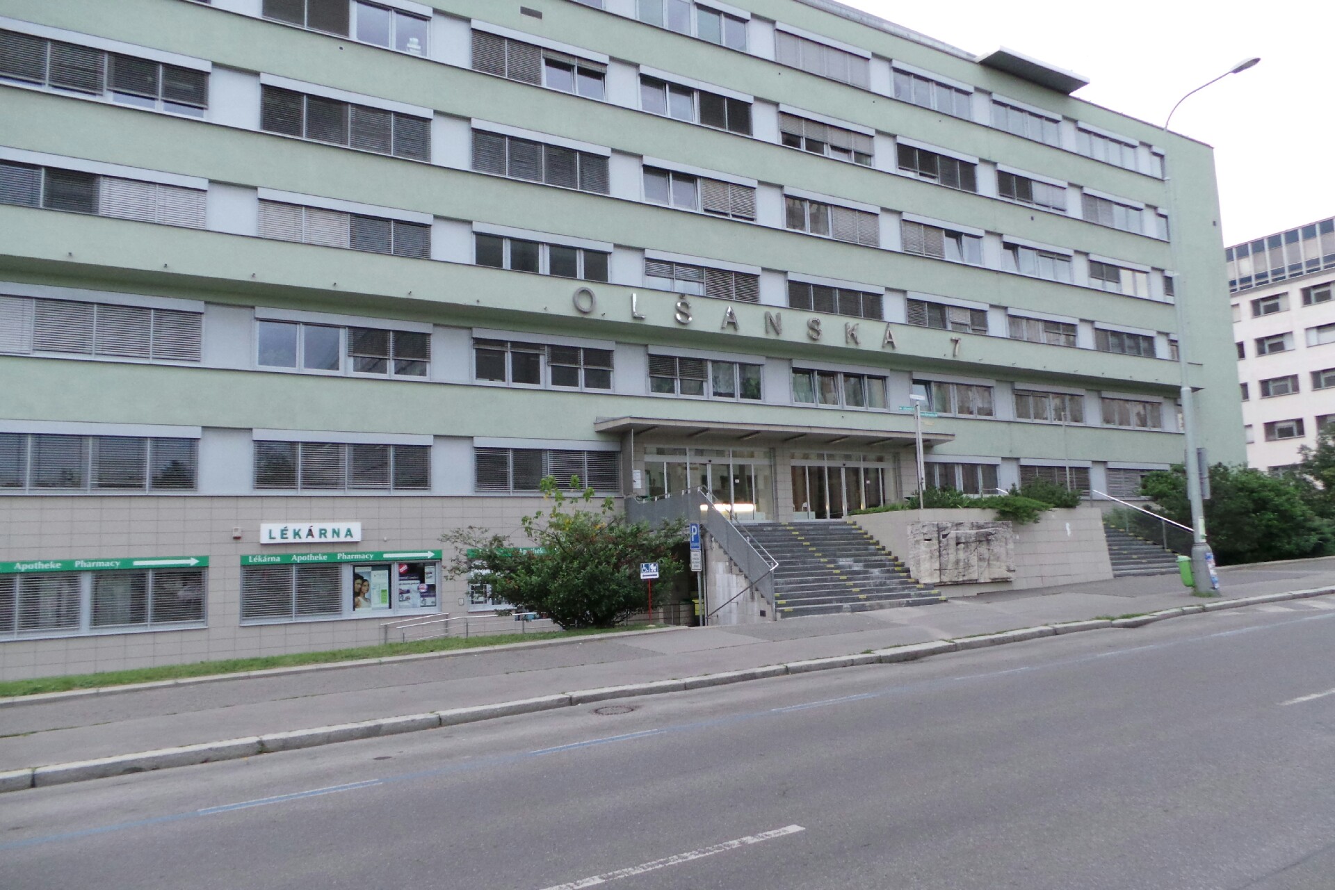 MUDr. Eva Mužíková, Oftalmo Olšanská s.r.o. foto 2