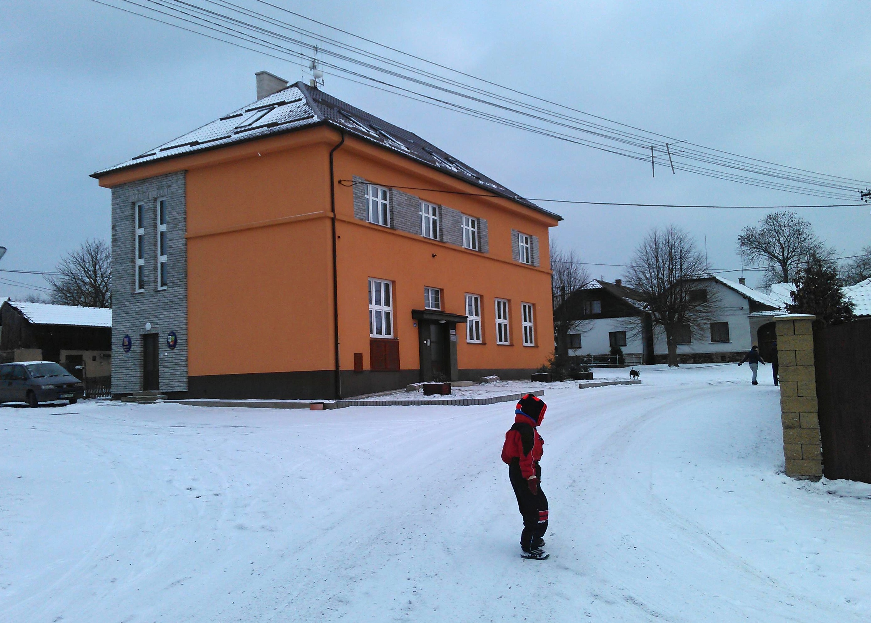 Líšná - obecní úřad foto 3