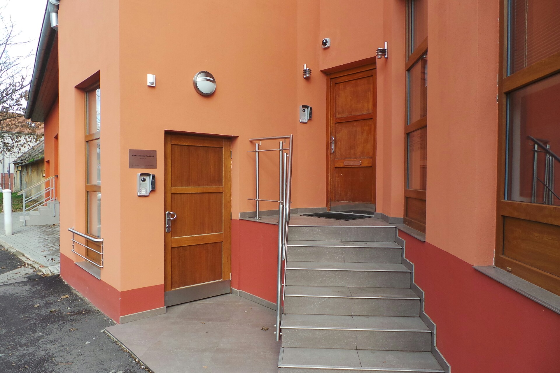 JUDr. Kateřina Husáková, advokát