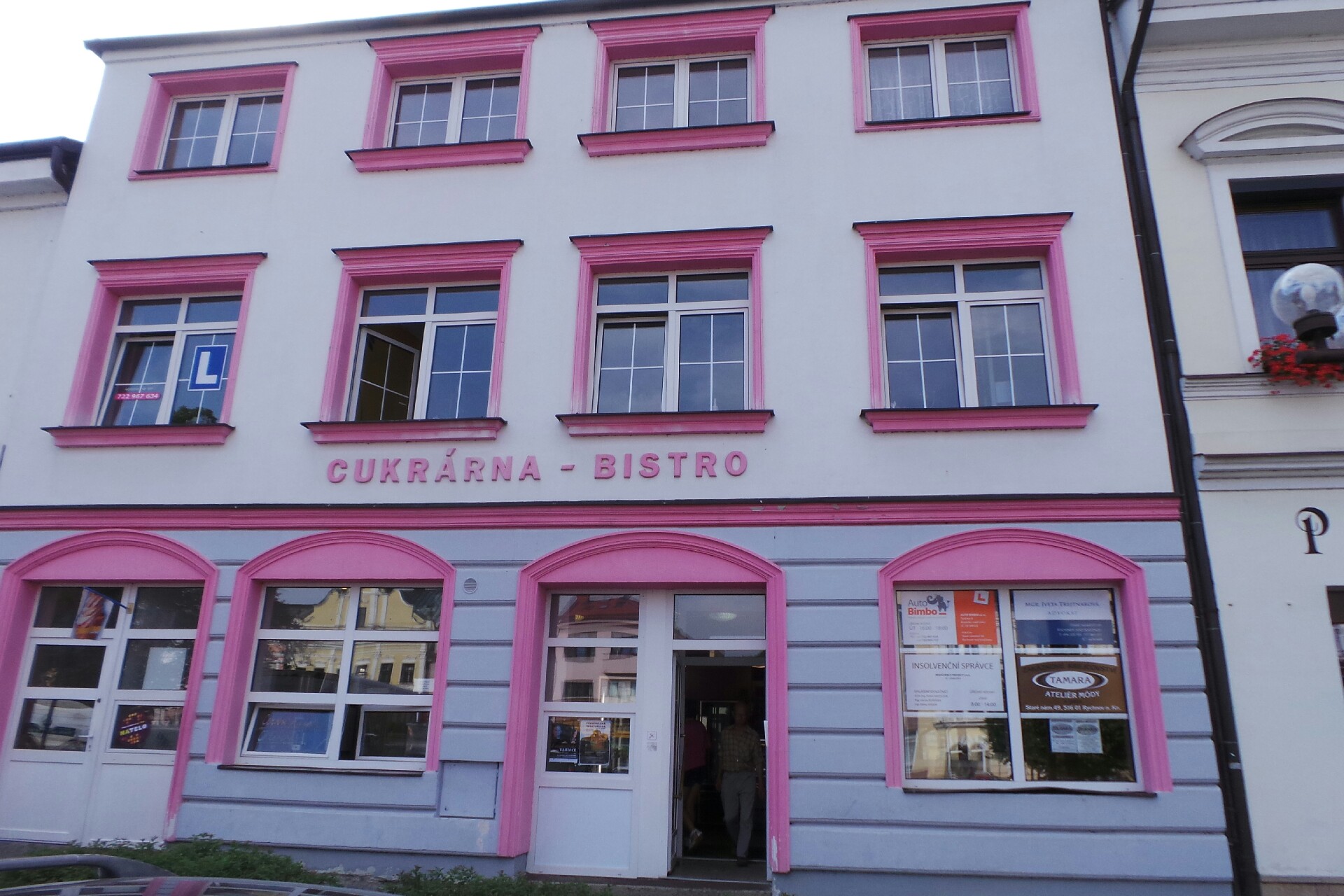 Mgr. Iveta Trejtnarová, advokát