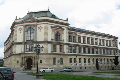 Gymnázium Kroměříž
