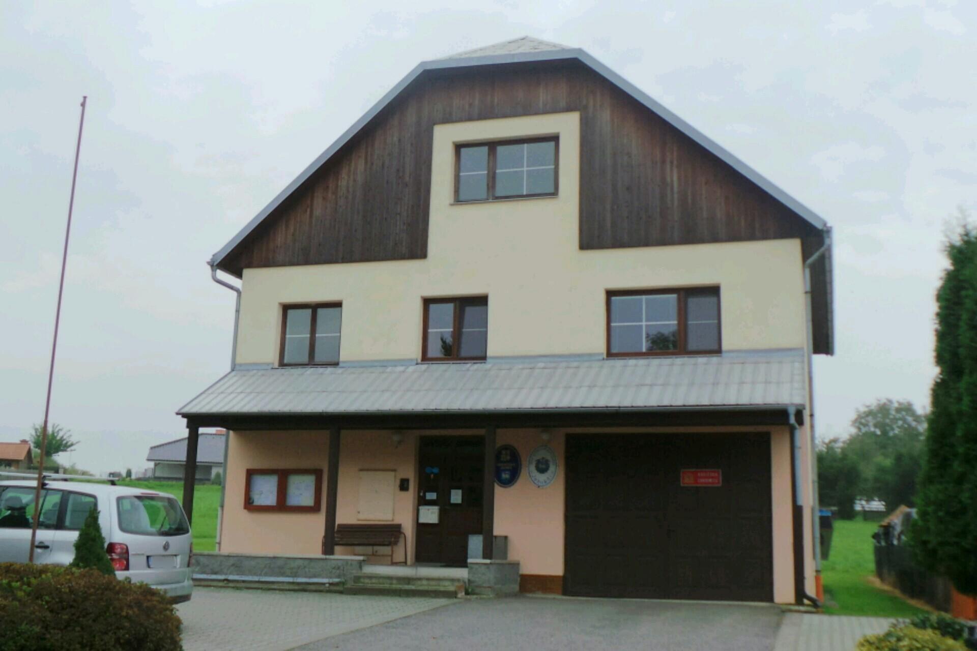 Jehnědí - obecní úřad