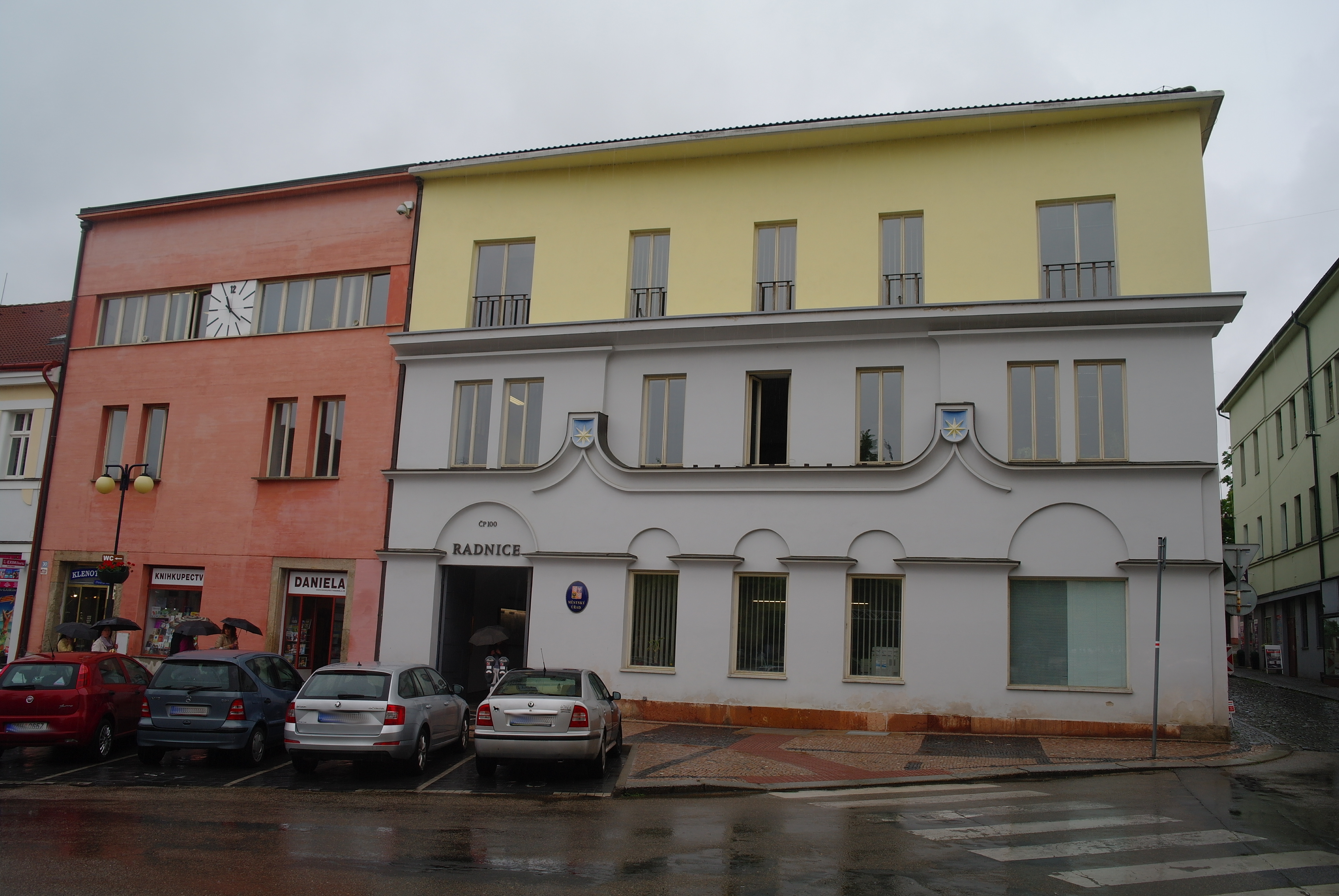 Benešov - městský úřad foto 2