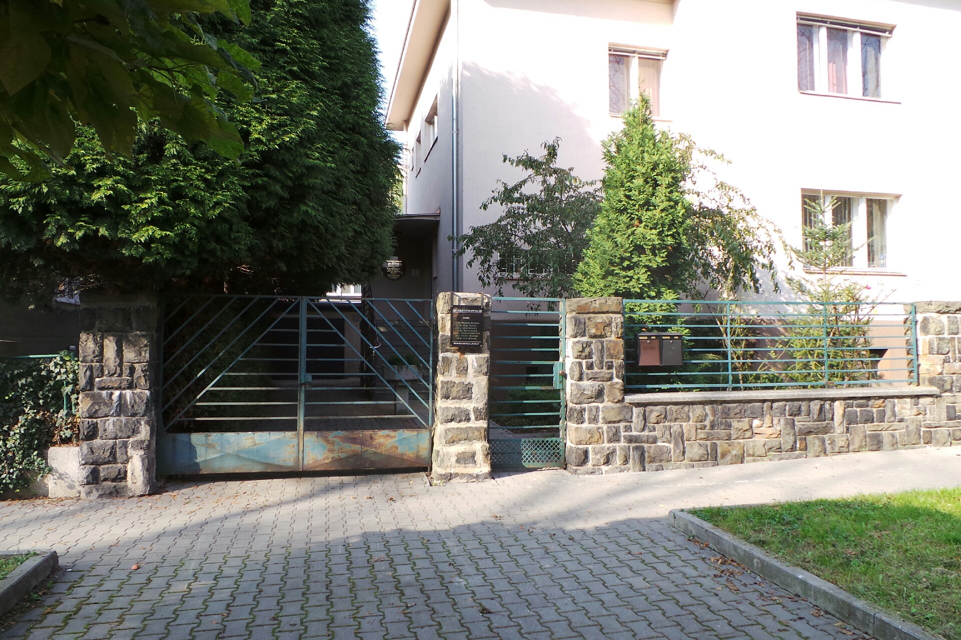 JUDr. Vladimír Jirousek