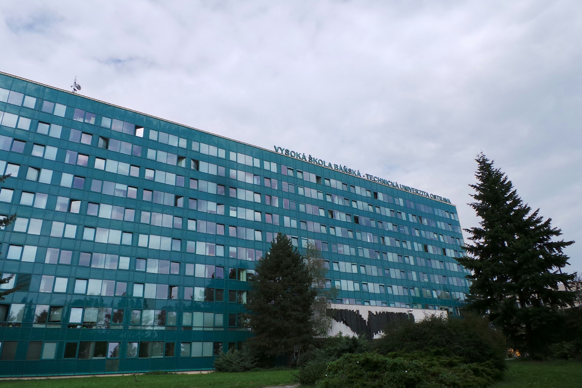 Vysoká škola báňská - Technická univerzita Ostrava - Katedra neželezných kovů, rafinace a recyklace Fakulty metalurgie a materiálového inženýrství