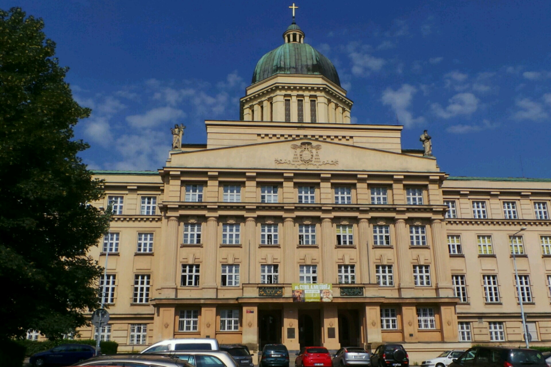 Katedra pastorálních oborů a právních věd Katolické teologické fakulty - Univerzita Karlova