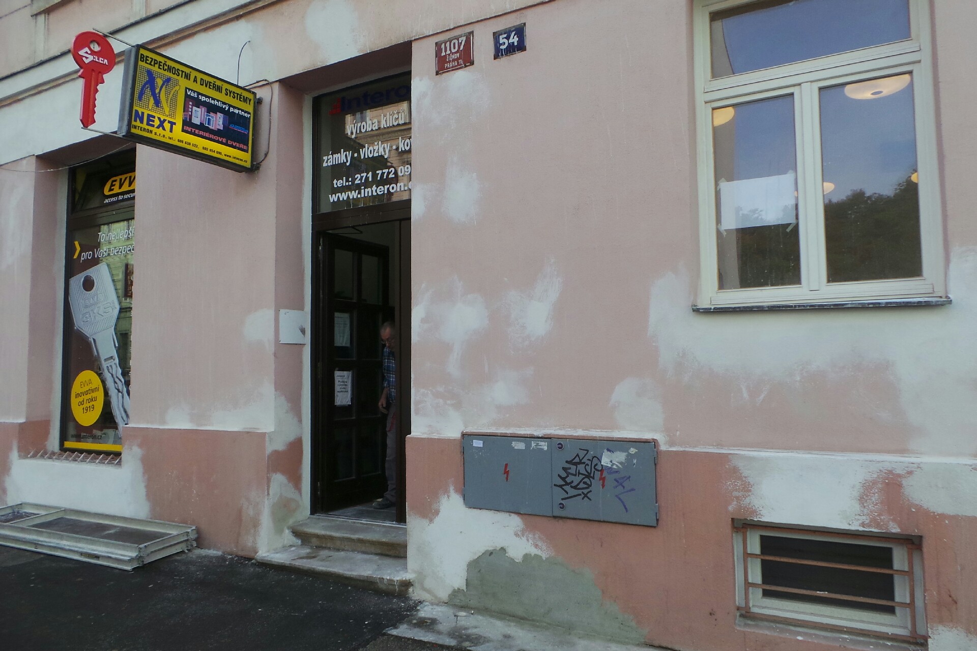 Super poster, s.r.o. foto 1