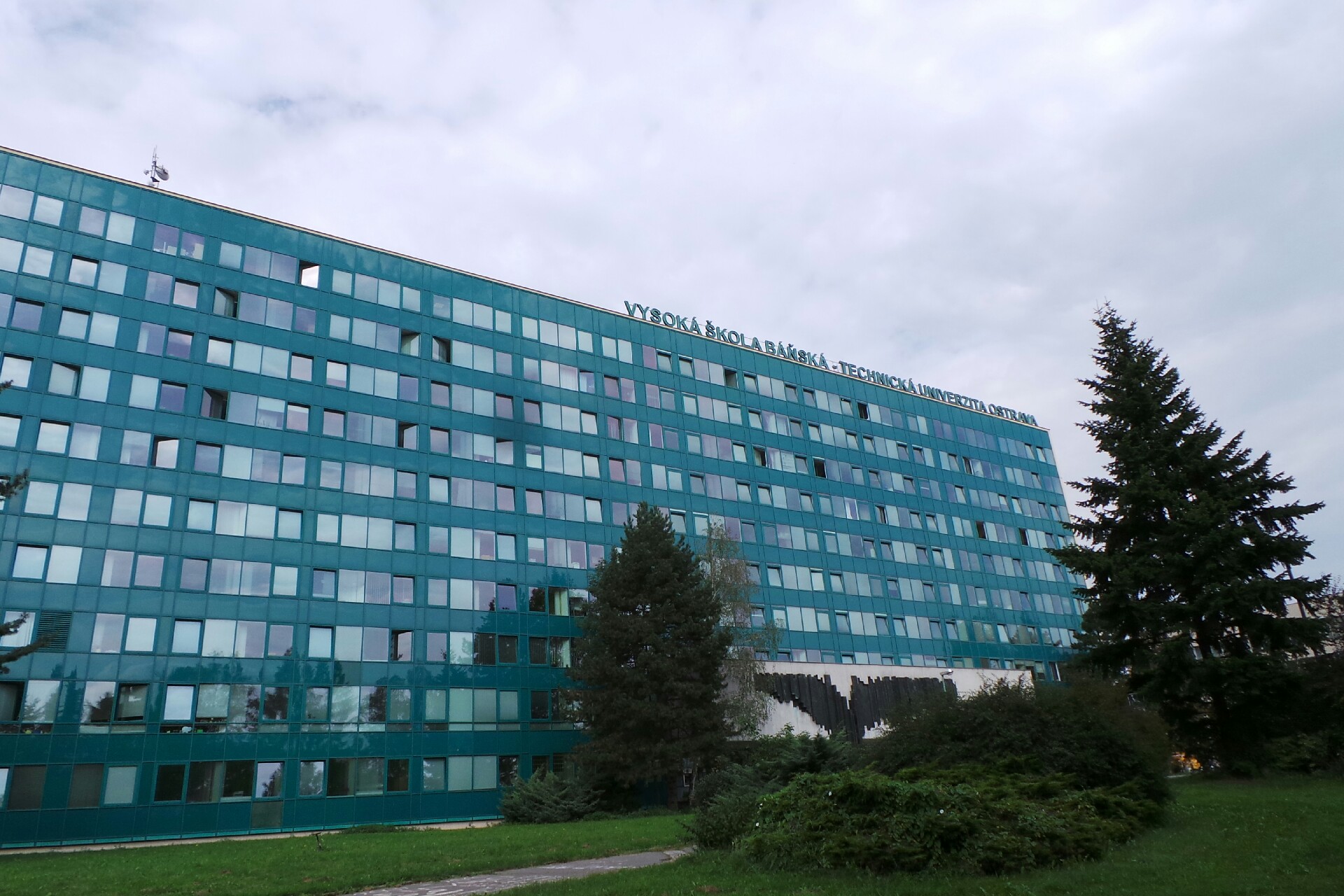 Vysoká škola báňská - Technická univerzita Ostrava - Katedra robotiky Fakulty strojní