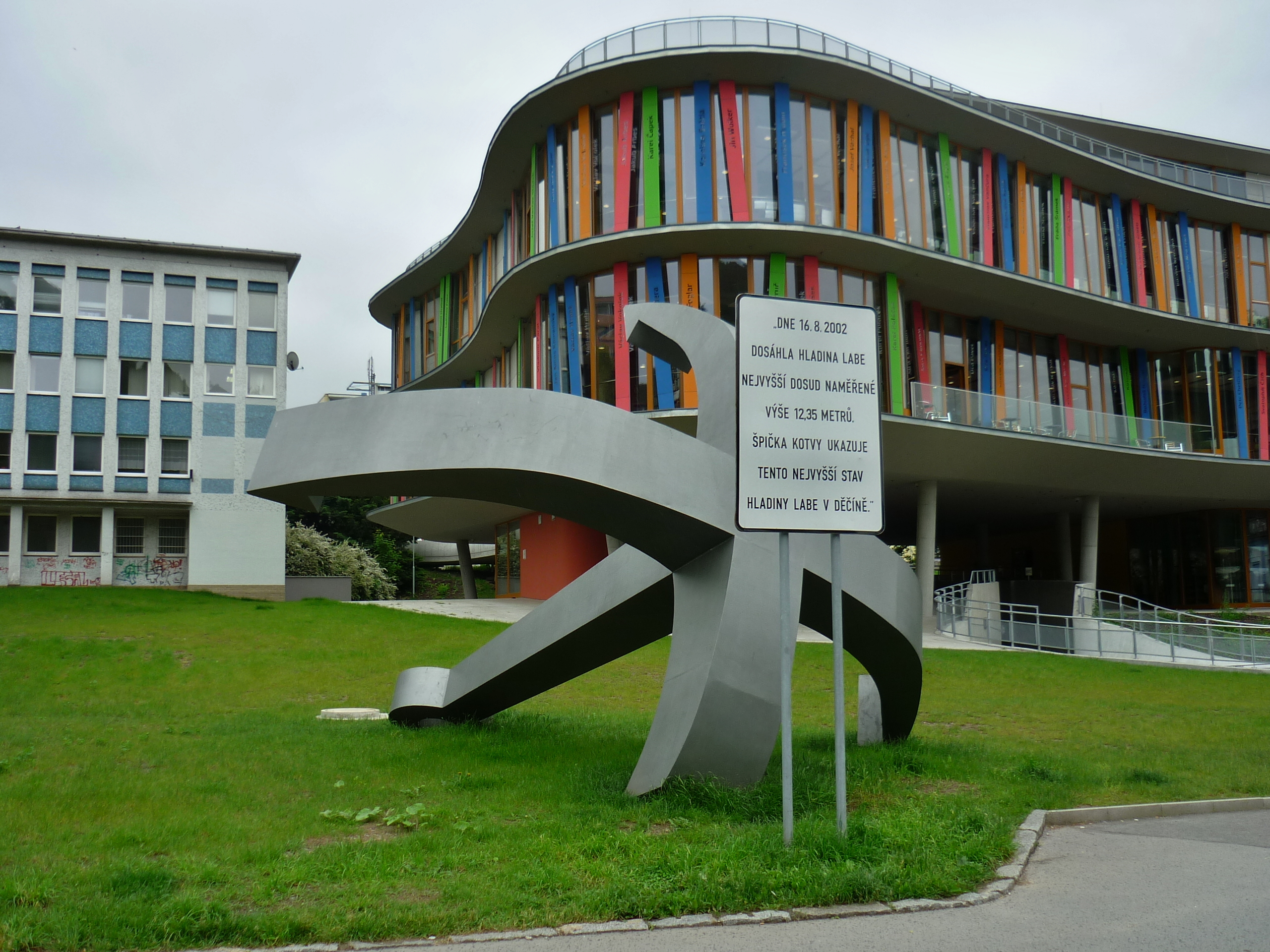 Městská knihovna Děčín, p. o. foto 3