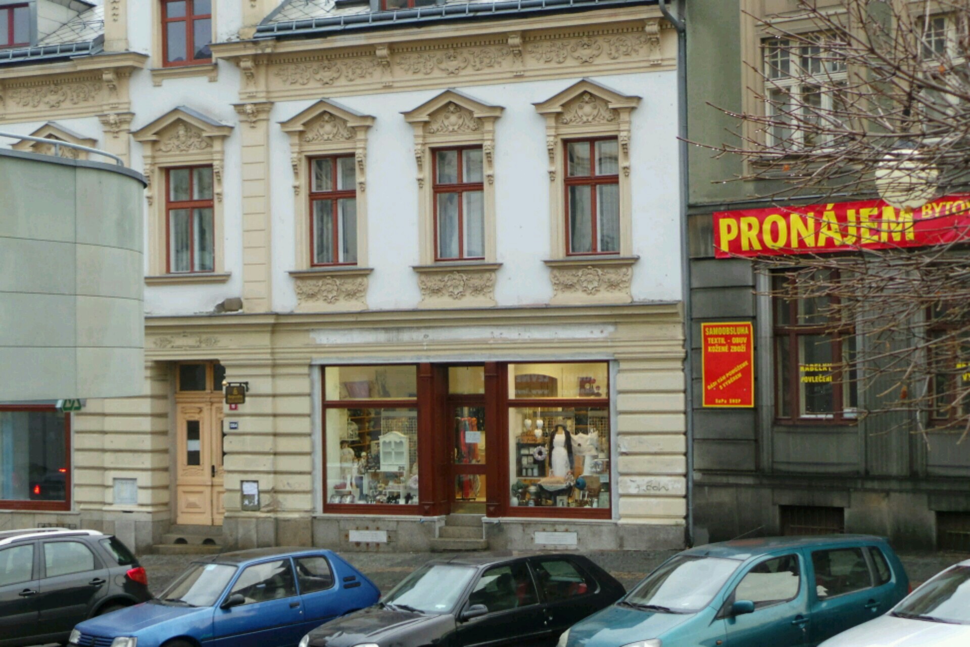 Poklady z půdy - Starožitnosti