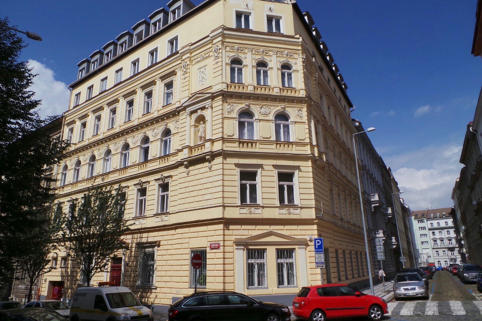 JUDr. Miroslav Bartoň foto 1