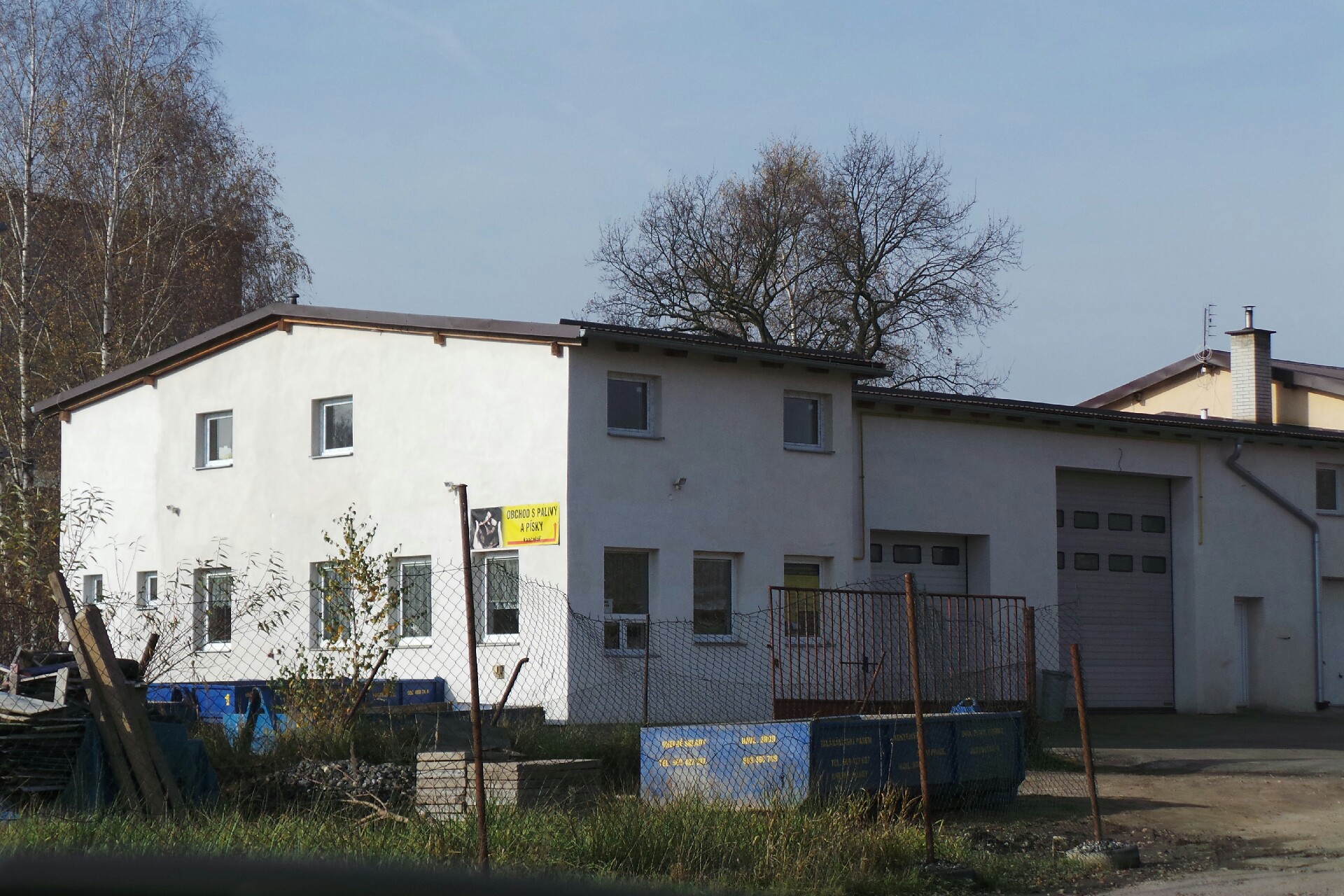 Obchod s palivy a písky - autodoprava foto 1