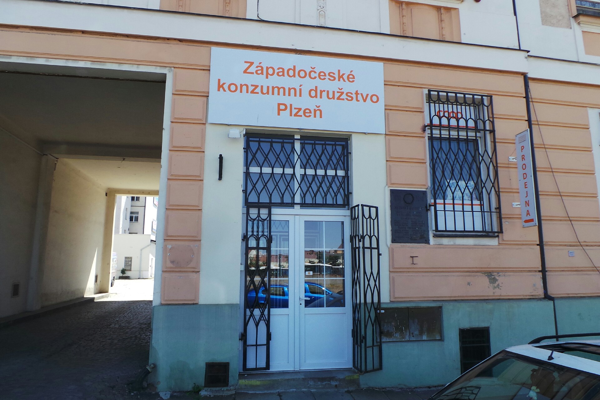 COOP Plzeň, družstvo