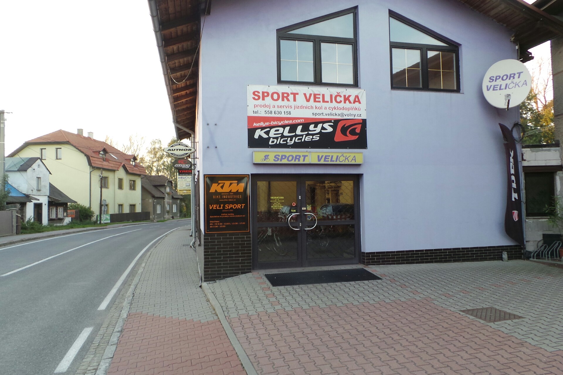 Servis kol Oldřich Velička