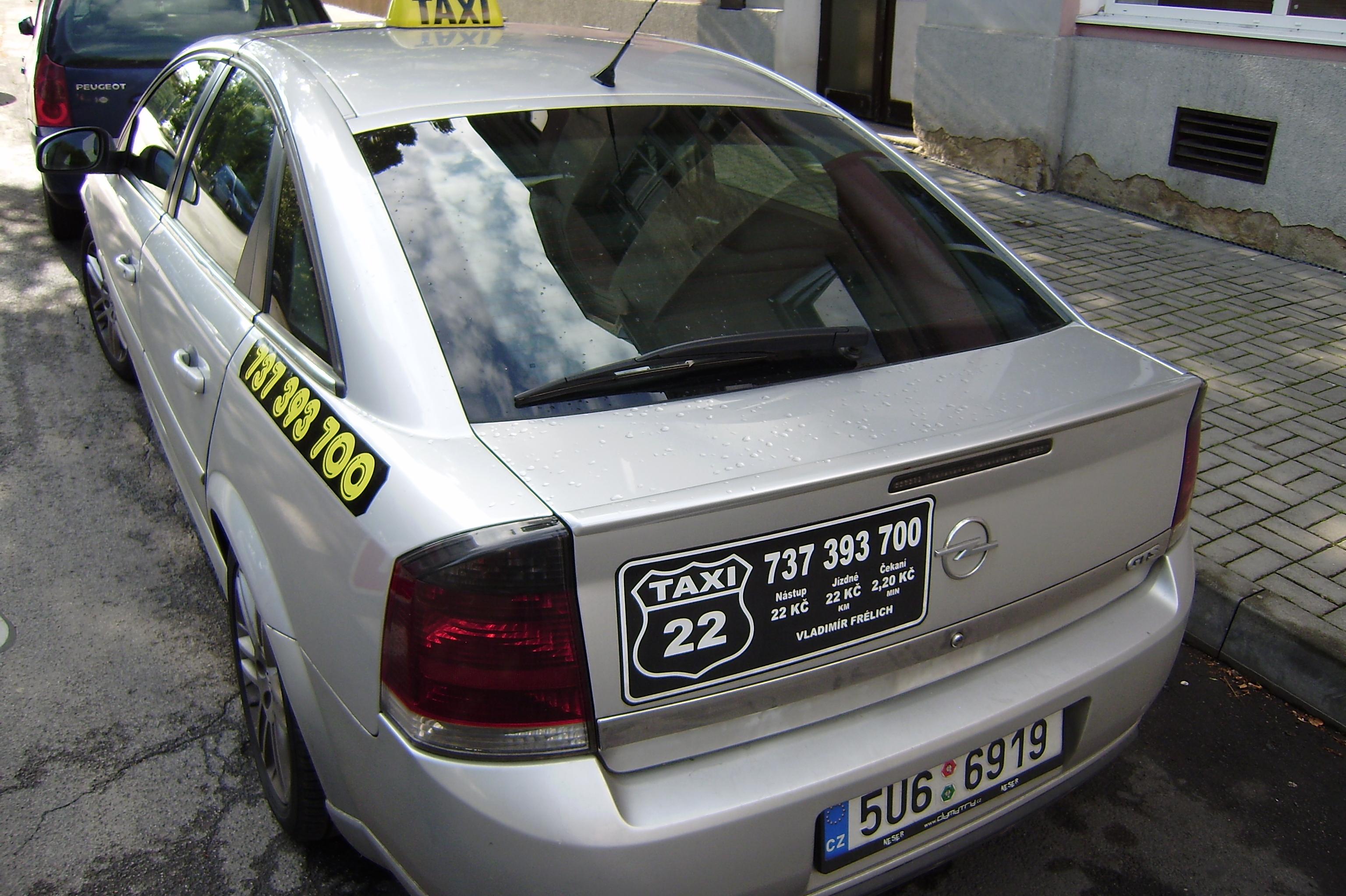 Taxi 22 Louny
