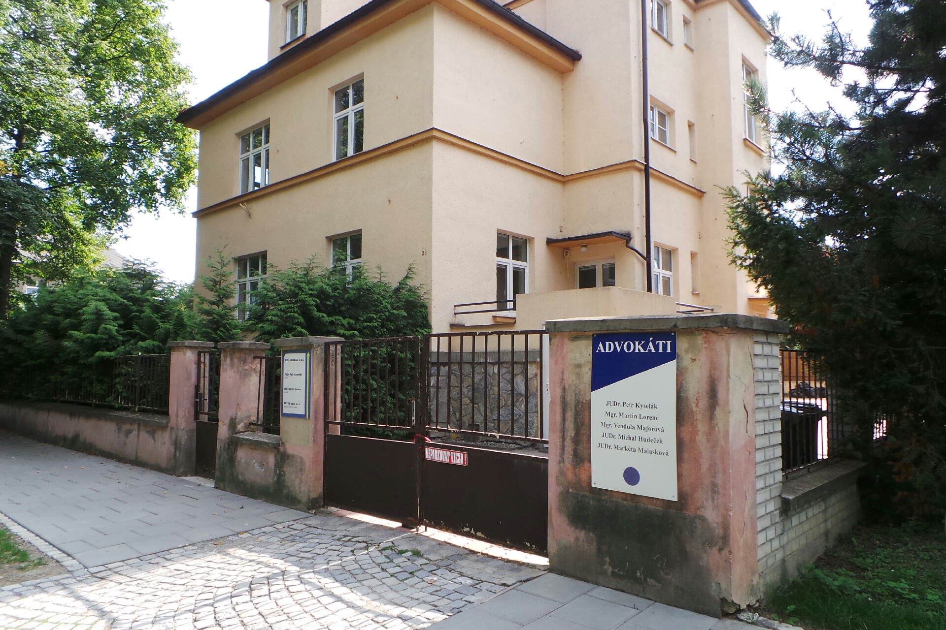 JUDr. Michal Hudeček