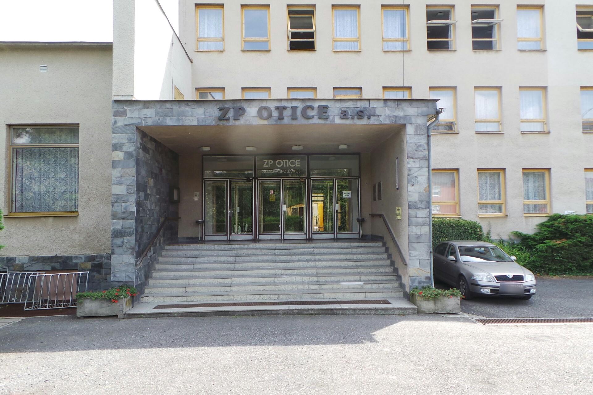 Pronájem sálu - ZP Otice, a.s.